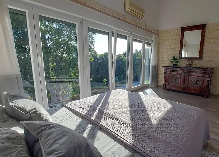 아파트 In With Wifi